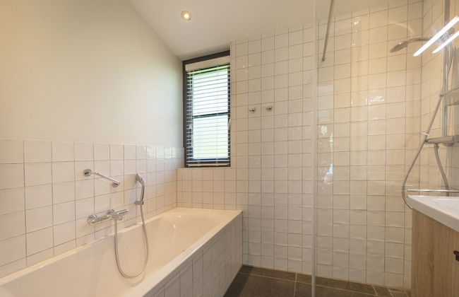 Beach Villa in North Holland With Patio - Foto 12