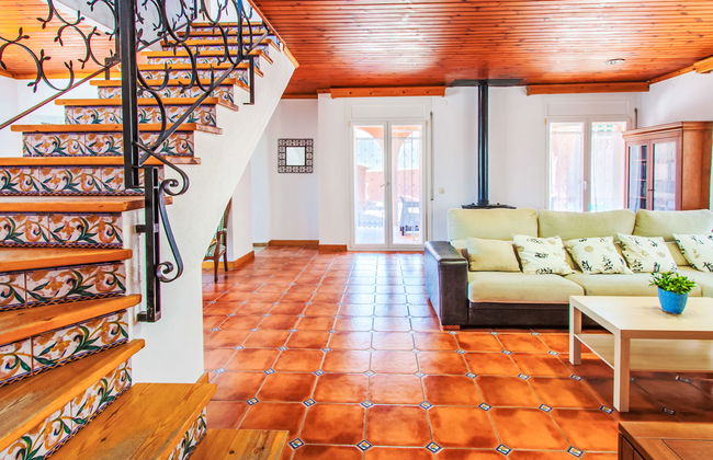 5 bedroom House in Castelló d'Empúries with private pool and garden - Photo 6