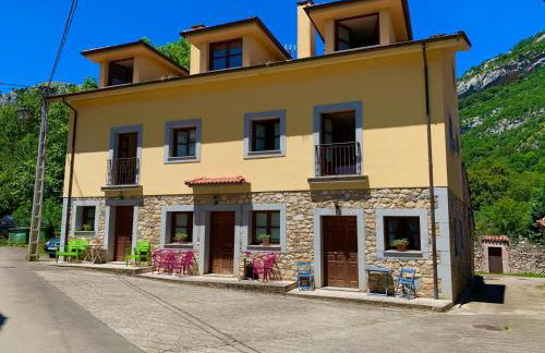 La Casona de Pascueru de POO DE CABRALES - Foto 25