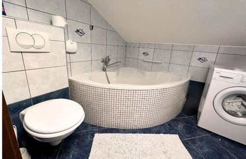 Apartmani Adriana - Photo 25