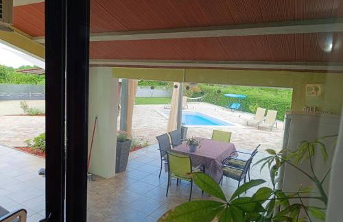 Green Oasis Near Barban - A House with a Pool, pet frendly - Foto 6