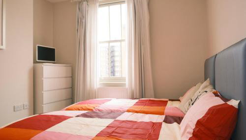 Spacious Duplex Flat West London for Families & Groups - Foto 3