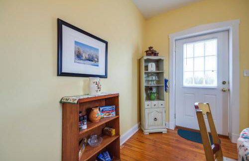 Cozy Missouri Retreat with Pool, Pond and Fire Pit! - Foto 6