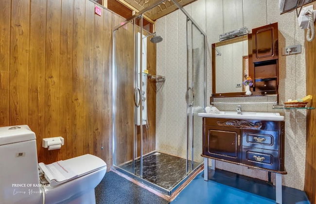 Prince of Kashmir Luxury Houseboat - Foto 9