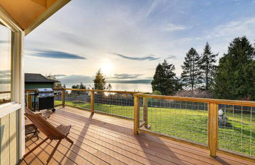Port Townsend Escape with Deck, Bay and Mountain Views - Foto 1