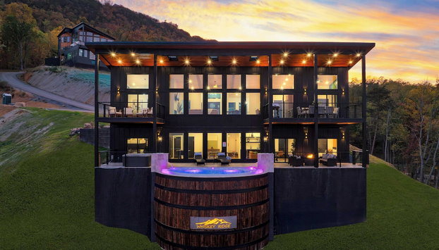 Infinity Pool, Hot Tub, Game Room, Panoramic Views Whiskey Ridge by Avantstay - Foto 2, Imagen principal