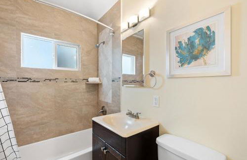 Riviera Bay View Dream - Private patio with bay view and parking - Foto 13