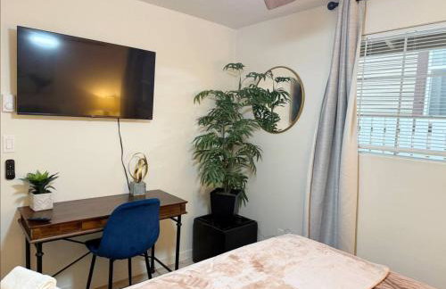 2 King beds Queen Sleeper Sacred Hear Downtown - Photo 21