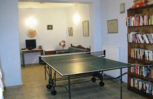 Lovely family villa with stunning sea views - Photo 13