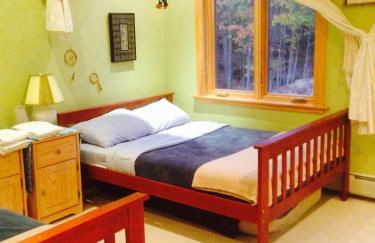 Meadow House Backcountry Residency - Foto 10