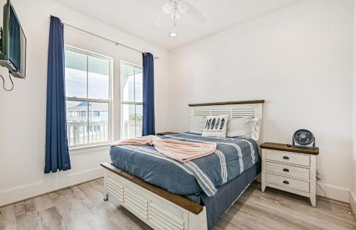 Walk 2 Beach & Huge Pool! Pets Allowed! Salty Sea Dawg - Photo 20