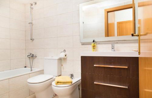 New & Sunny Apartment - Foto 42