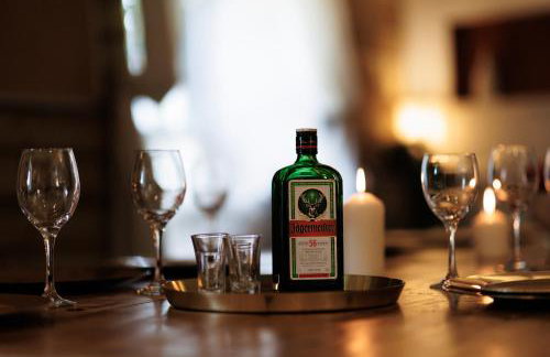 The Farmhouse with two hot tubs - Foto 50