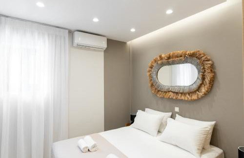 Syra Suites - Photo 12