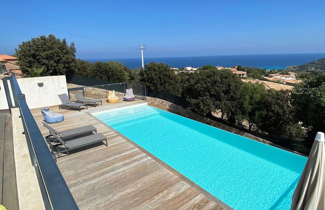 Beautiful Villa With Pool and sea View - Foto 1