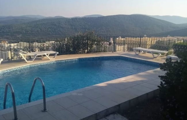 Stunning 4 Bedroom Private Villa - With Pool - Foto 15