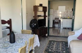 Ap com terraço, 2 quartos, wi-fi, próximo ao centro da cidade - Foto 1