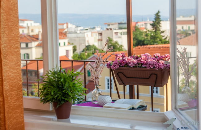 Royal View Apartment - Photo 11