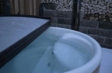 Ferienhaus auf einer Ebene mit eigenem Garten, Sommerpool und Badefass - Foto 52