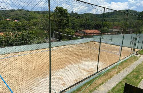 Chácara em Guararema linda, espaçosa e aconchegante - Foto 22