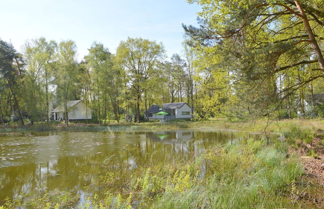 Alluring Holiday Home in Limburg near Forest - Photo 28