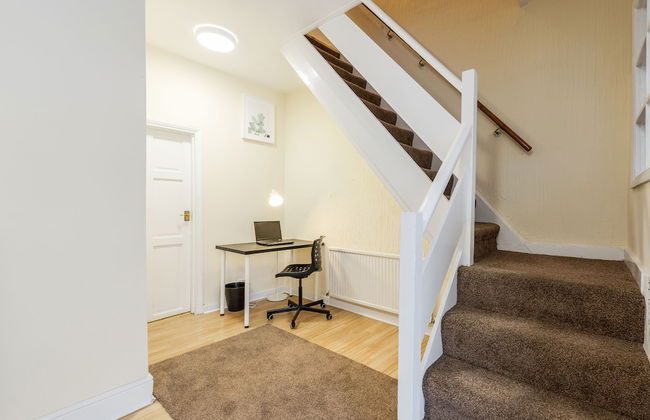 2-bed House - Sleeps 7 & Free Parking - Foto 16