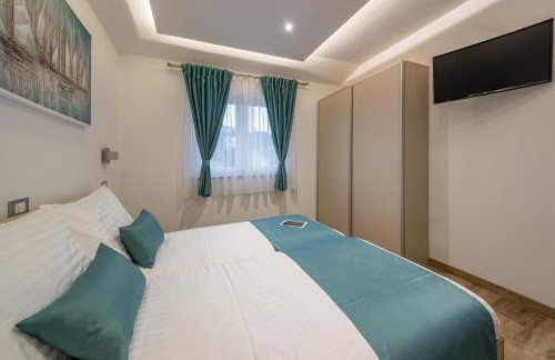 Viras Luxury Holiday - Photo 25