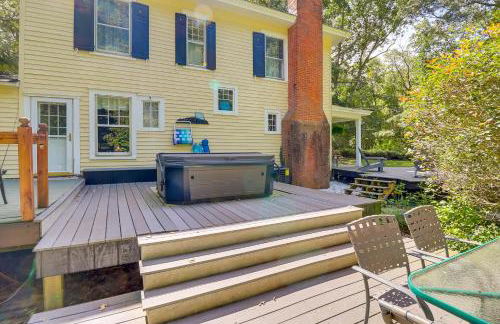 Waterfront Millington Vacation Rental with Hot Tub! - Foto 1