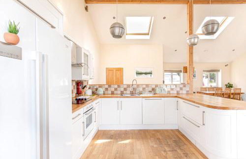 Sea views, Cornwall, Portreath, hot tub, sauna - Photo 31