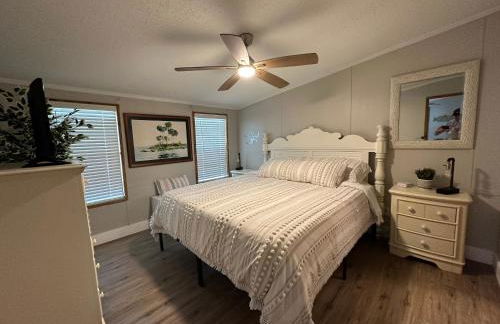 Waterfront Canal in Satsuma Florida - Foto 3