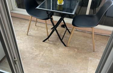 studio climatisé proche port et plages - Foto 6