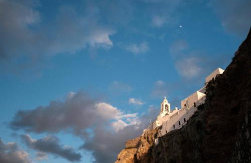 My Old Stone House in a 2 000 sqm private garden with Fab Glamping Tent - Photo 49