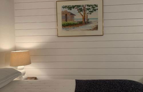 Tides Inn on the Bay Vacation Homes - Photo 16