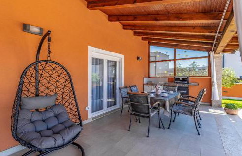 2 Bedroom Stunning Home In Skatari - Foto 7