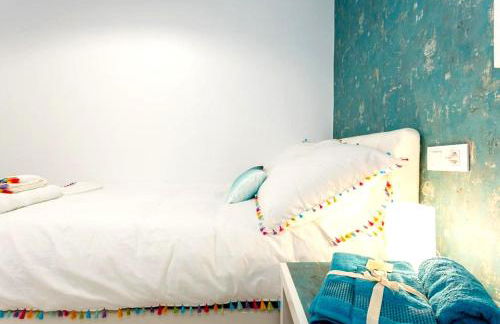 precioso piso en playa caleta - Foto 7