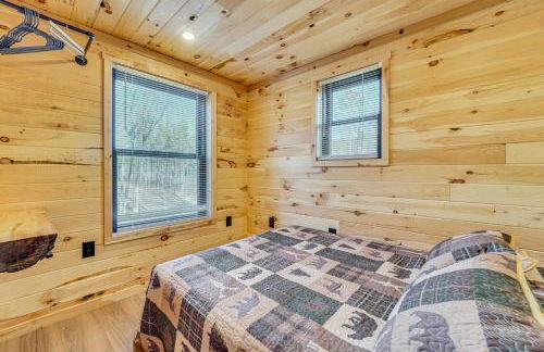 Hike, Ski and Swim Hopewell Cabin with Rolling Views - Foto 10