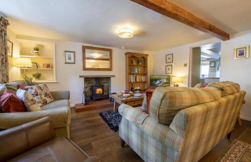 Burn Cottage - Photo 1