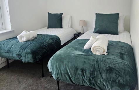 The Penthouse Tamworth Spacious 3 Bedroom Apartment in the town centre - Photo 13