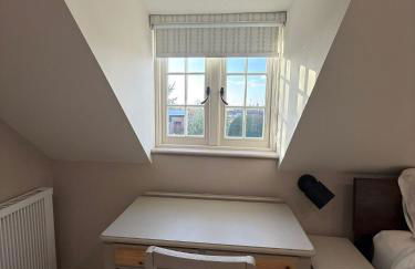 The Coach House - Photo 8