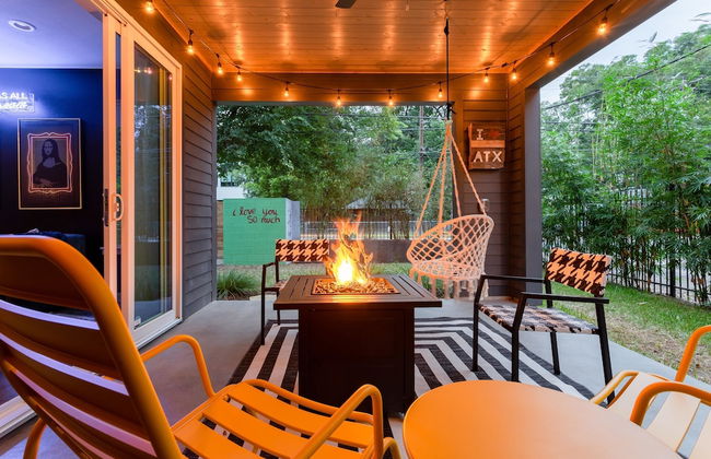 Disco Den w Hot Tub 6 min Walk to Rainey St - Foto 10