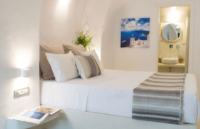 Stoa Cave Villas - Photo 2