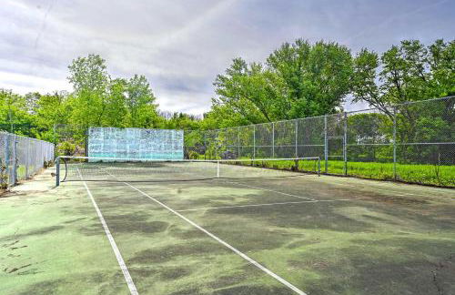 Stunning Wisconsin Retreat on Active Farm! - Foto 32