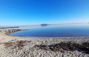 Maison entre port et plage - Photo 4