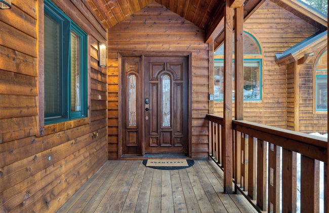 5 Mins to Ski Resort Ping Pong, Pool Table, Deck Donner Ridge by Avantstay - Foto 36