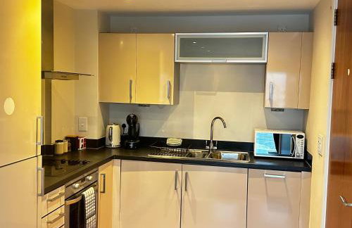 Beach Side APT with Home Cinema - Photo 19