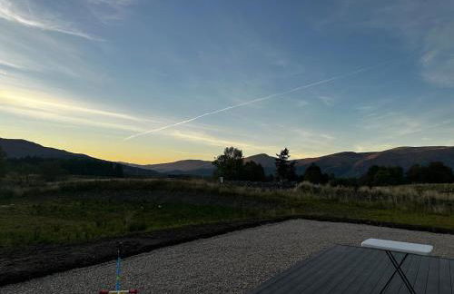 Eco-Friendly Highland Suite with Mountain Views - Photo 37