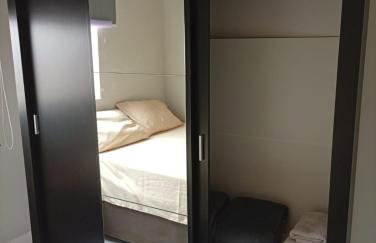 Apartamento espaçoso com 3 quartos para até 6 pessoas, Garagem coberta dentro do condomínio e Check-in Automático via Fechadura com senha - Foto 11