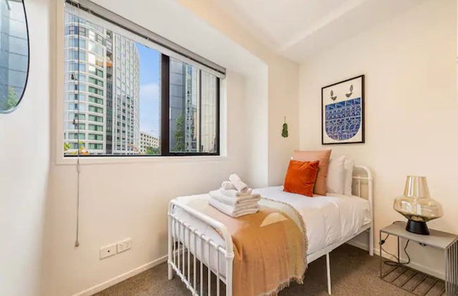 Prime location - 2BR Urban retreat I Zodiak Stays - Foto 2