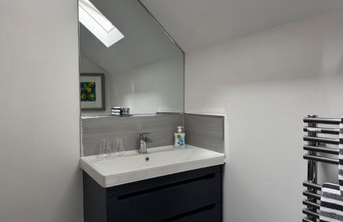 12 Crickhowell Cottages, Town Centre Location - Photo 26