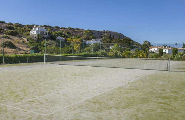 B27 - Luzbay 2 Bed Apartment - Foto 32